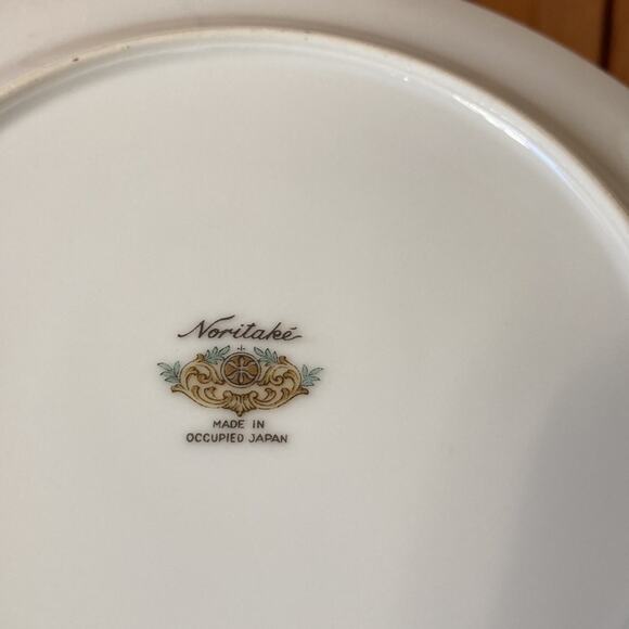 Vintage Noritake Pattern RO2 Salad/Dessert Plates, Set of 4 - Picture 9 of 12